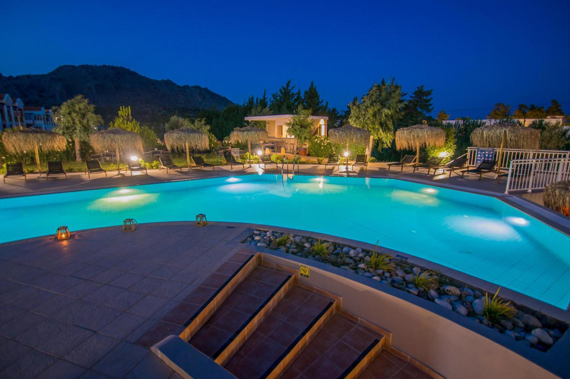 Lindos Breeze Beach Hotel Kiotari Bagian luar foto
