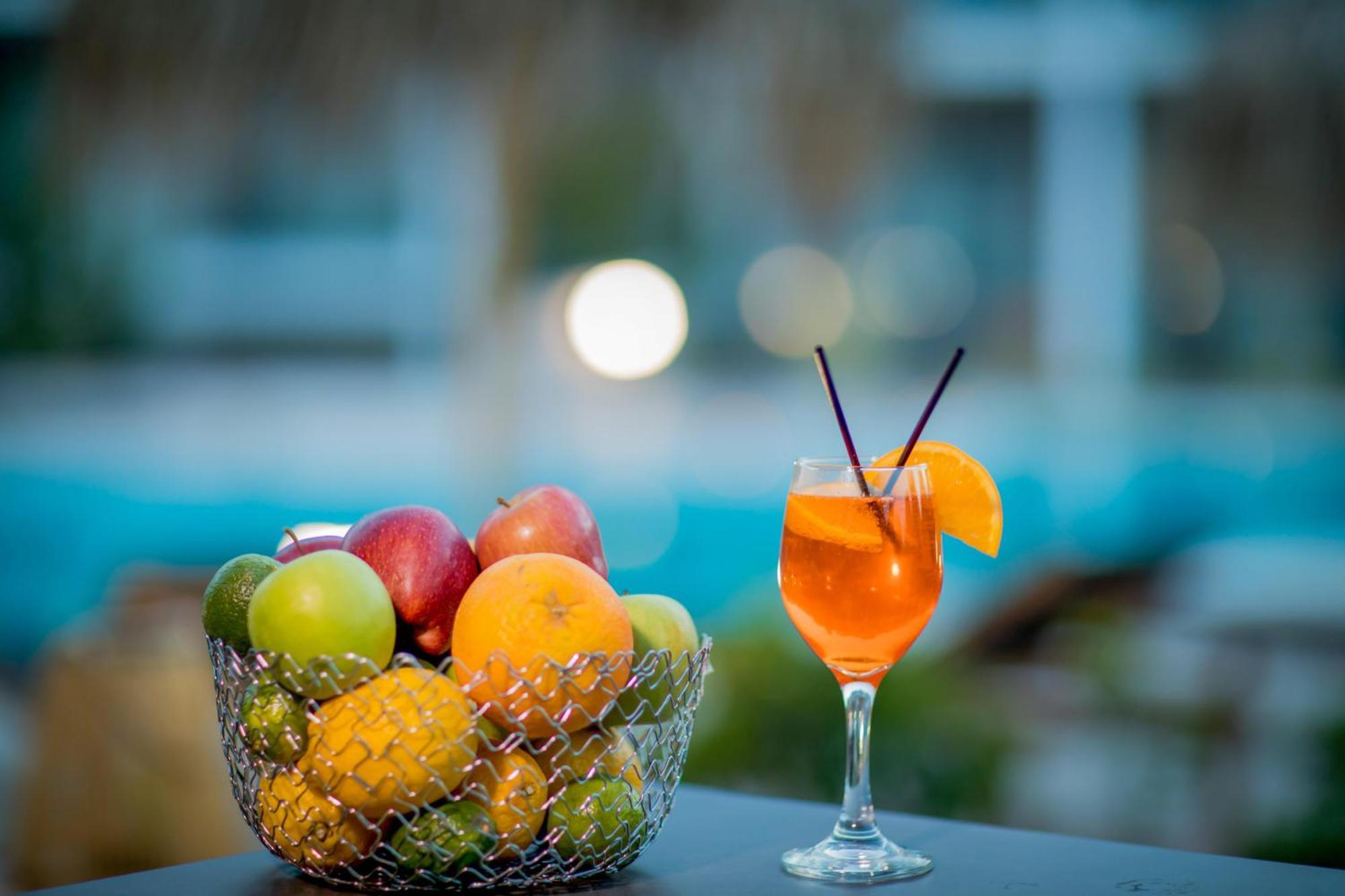 Lindos Breeze Beach Hotel Kiotari Bagian luar foto
