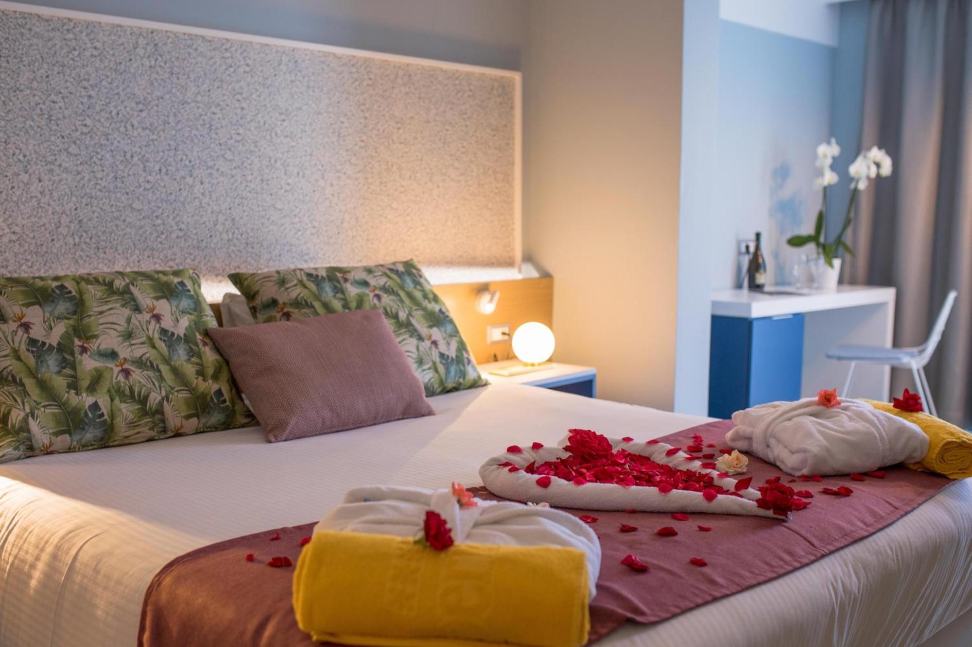 Lindos Breeze Beach Hotel Kiotari Bagian luar foto