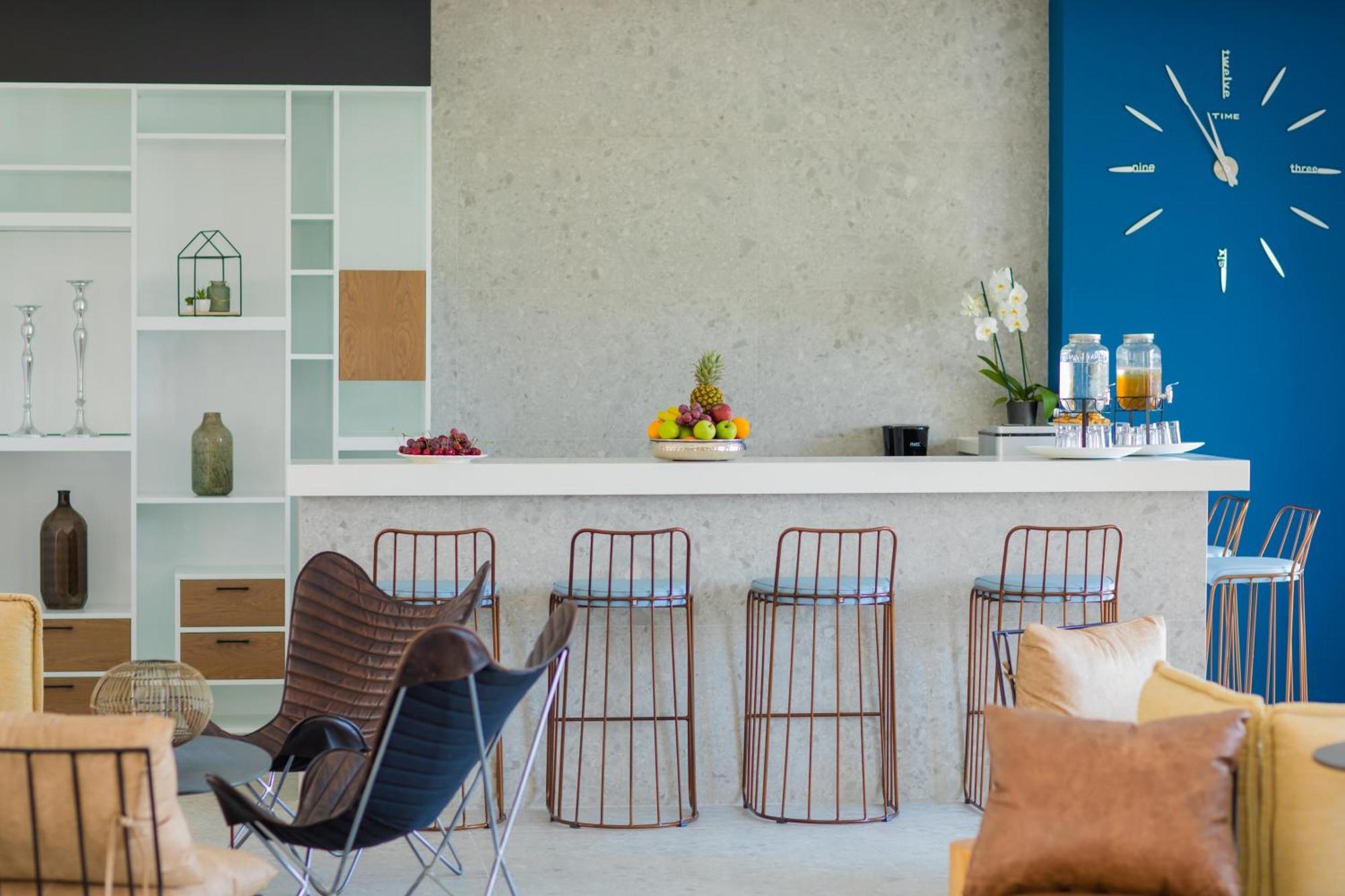 Lindos Breeze Beach Hotel Kiotari Bagian luar foto