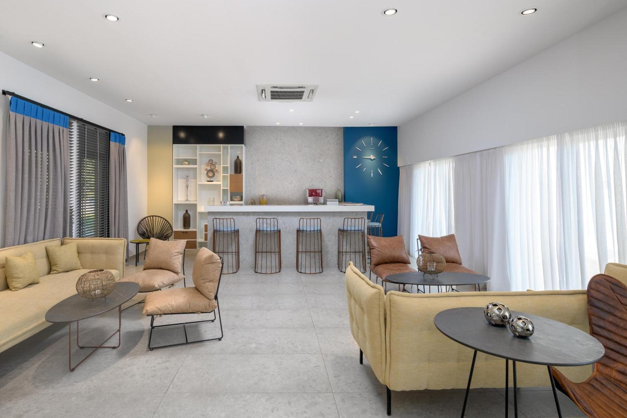 Lindos Breeze Beach Hotel Kiotari Bagian luar foto