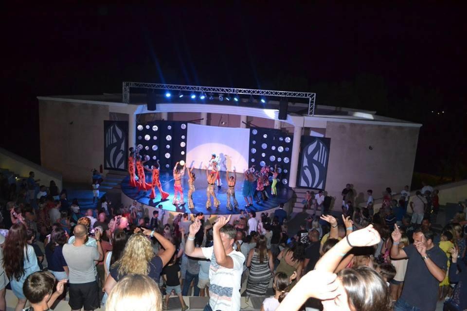 Lindos Breeze Beach Hotel Kiotari Bagian luar foto