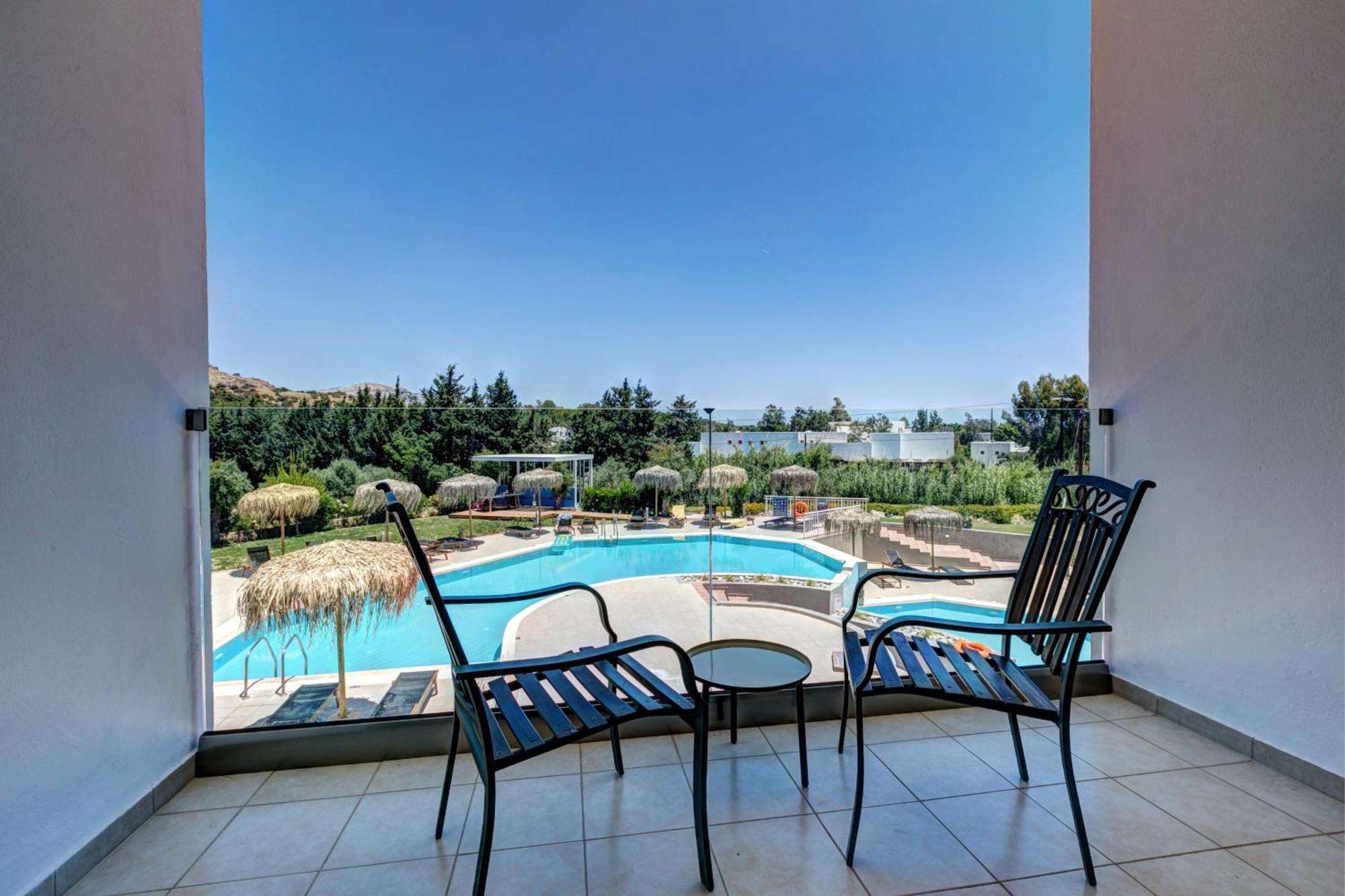 Lindos Breeze Beach Hotel Kiotari Bagian luar foto