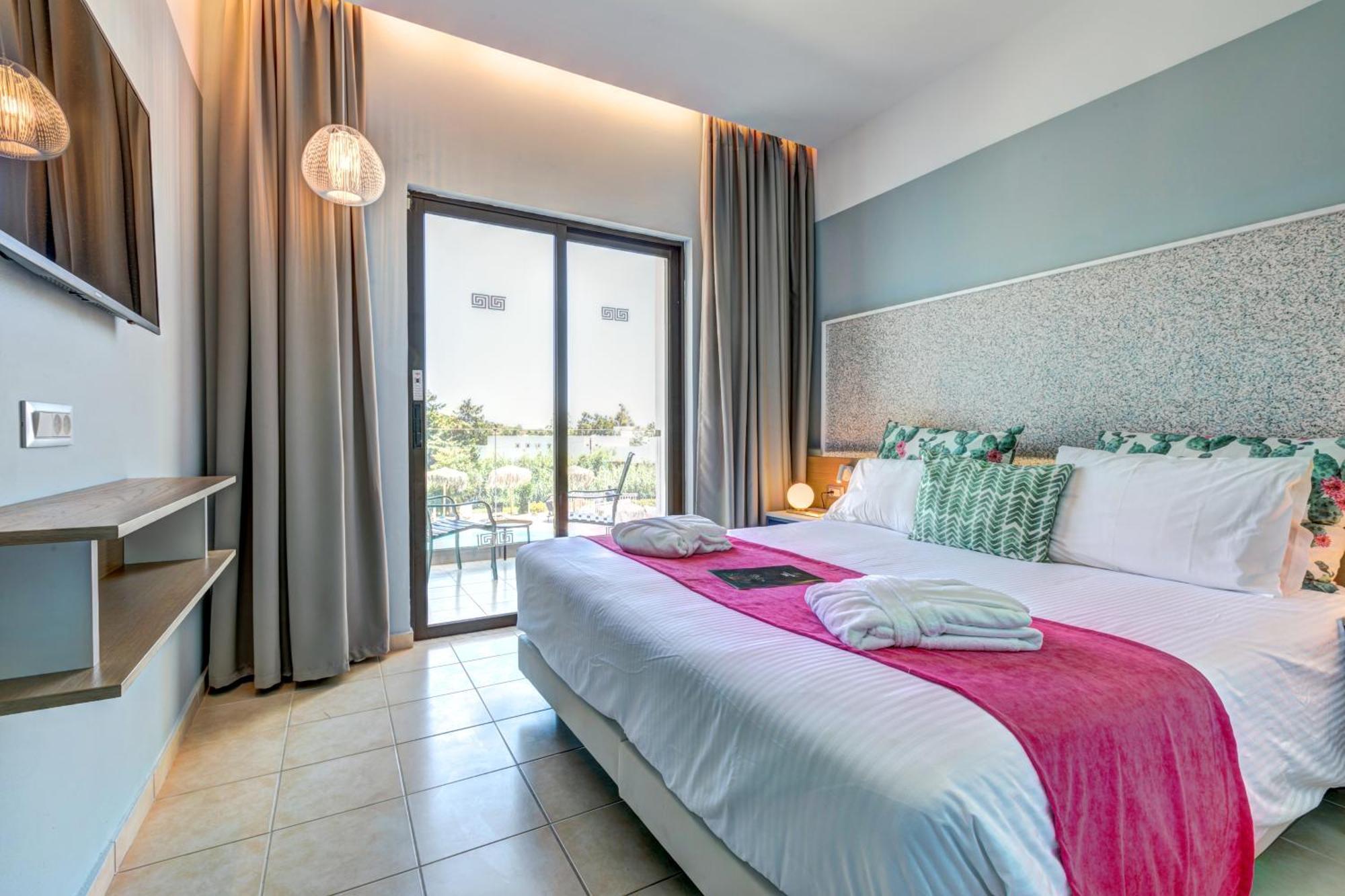 Lindos Breeze Beach Hotel Kiotari Bagian luar foto